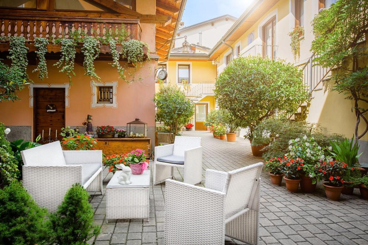 B&B Al Nabuisson Аоста Екстер'єр фото