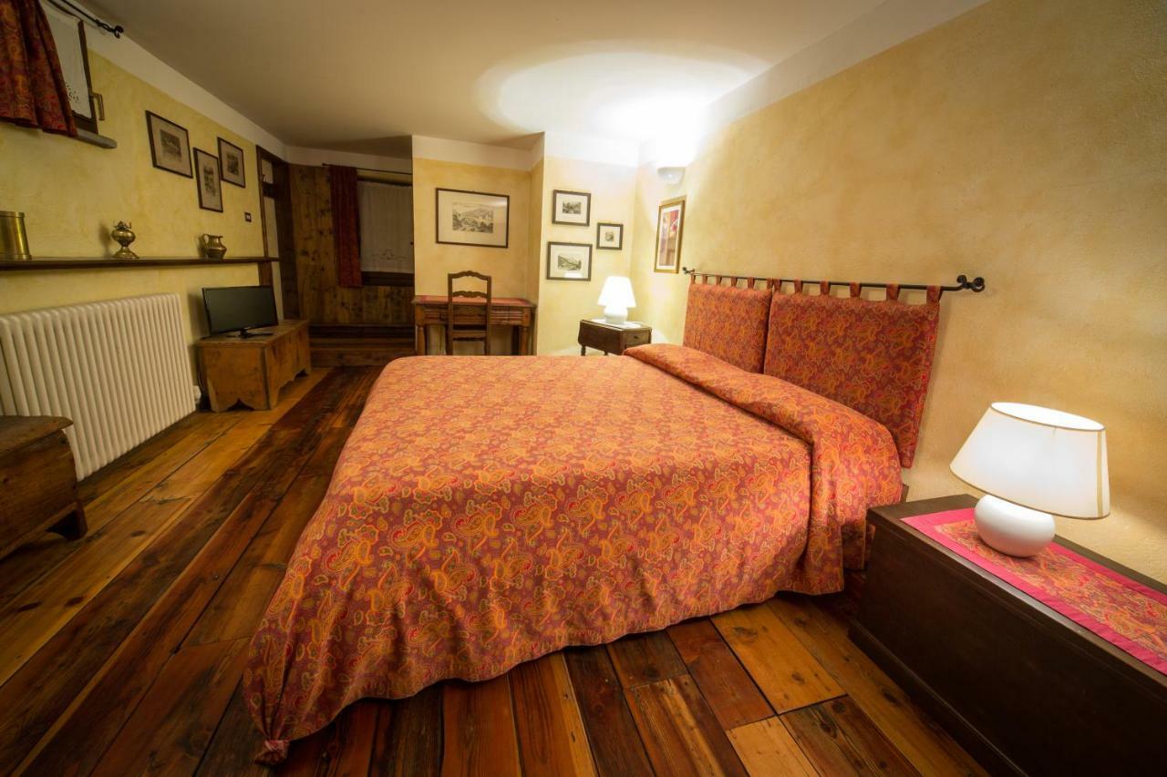 B&B Al Nabuisson Аоста Екстер'єр фото